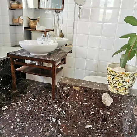 Apartmán Luxury Penthouse With Giga Terrace In Buda Center