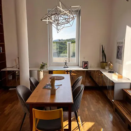 Luxury Penthouse With Giga Terrace In Buda Center Apartmán *